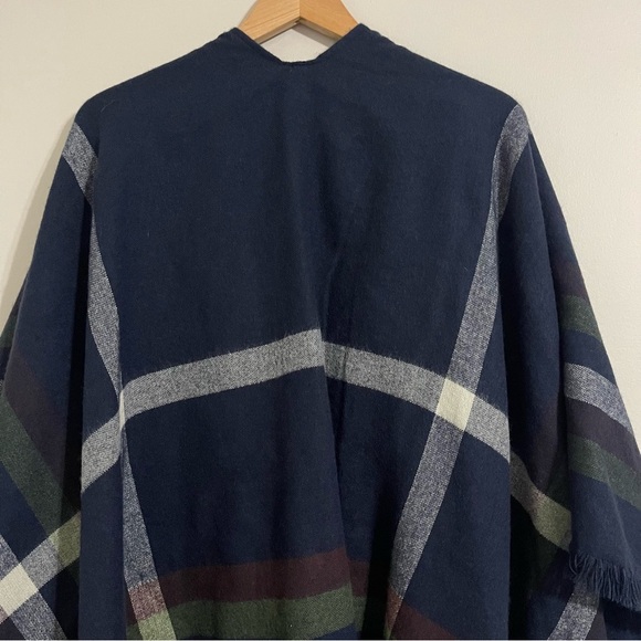 Bp. Women's Cozy Blanket Wrap Shawl Cape Open Front Poncho Tartan - Picture 3 of 9